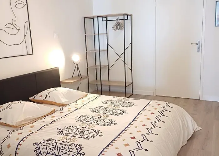 Appartement T3 Du Canal, 2chs, 2 Sdb, 3 Lits