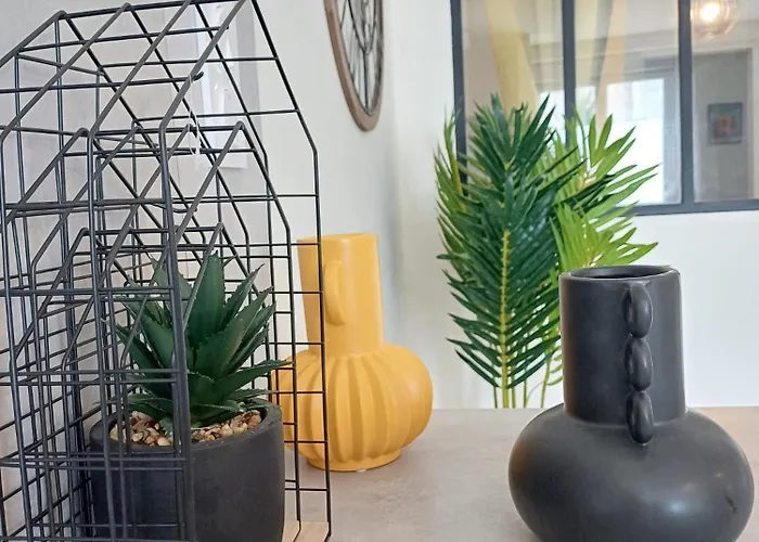 Appartement T3 Du Canal, 2chs, 2 Sdb, 3 Lits